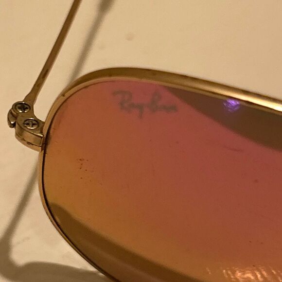 RayBan Aviator Sunglasses Classic Gold Metal Frames Pink Mirrored Lens With Case - Picture 7 of 10